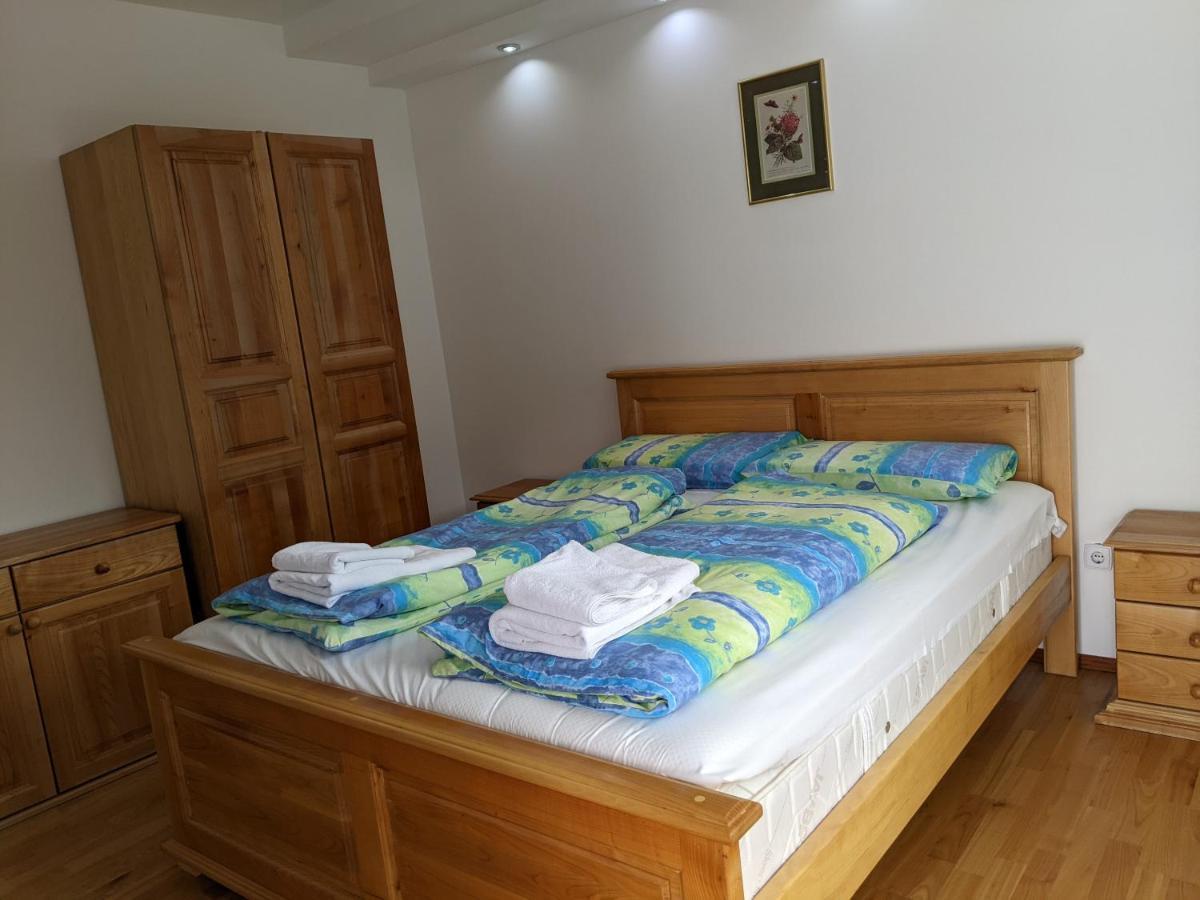 Apartments & Restaurant Abas Plav Bagian luar foto