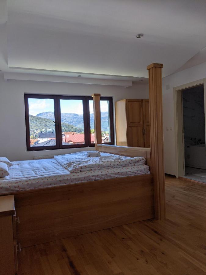 Apartments & Restaurant Abas Plav Bagian luar foto