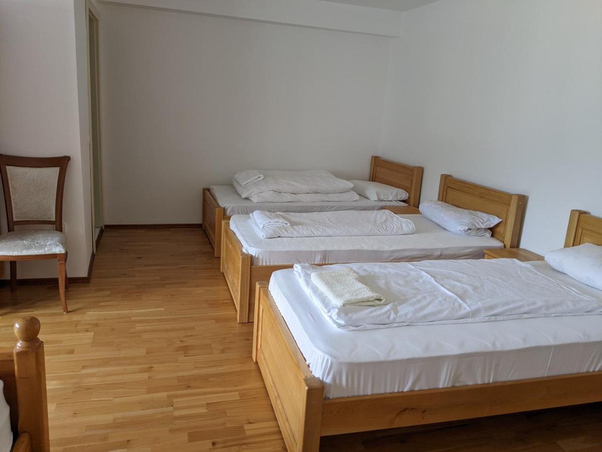 Apartments & Restaurant Abas Plav Bagian luar foto