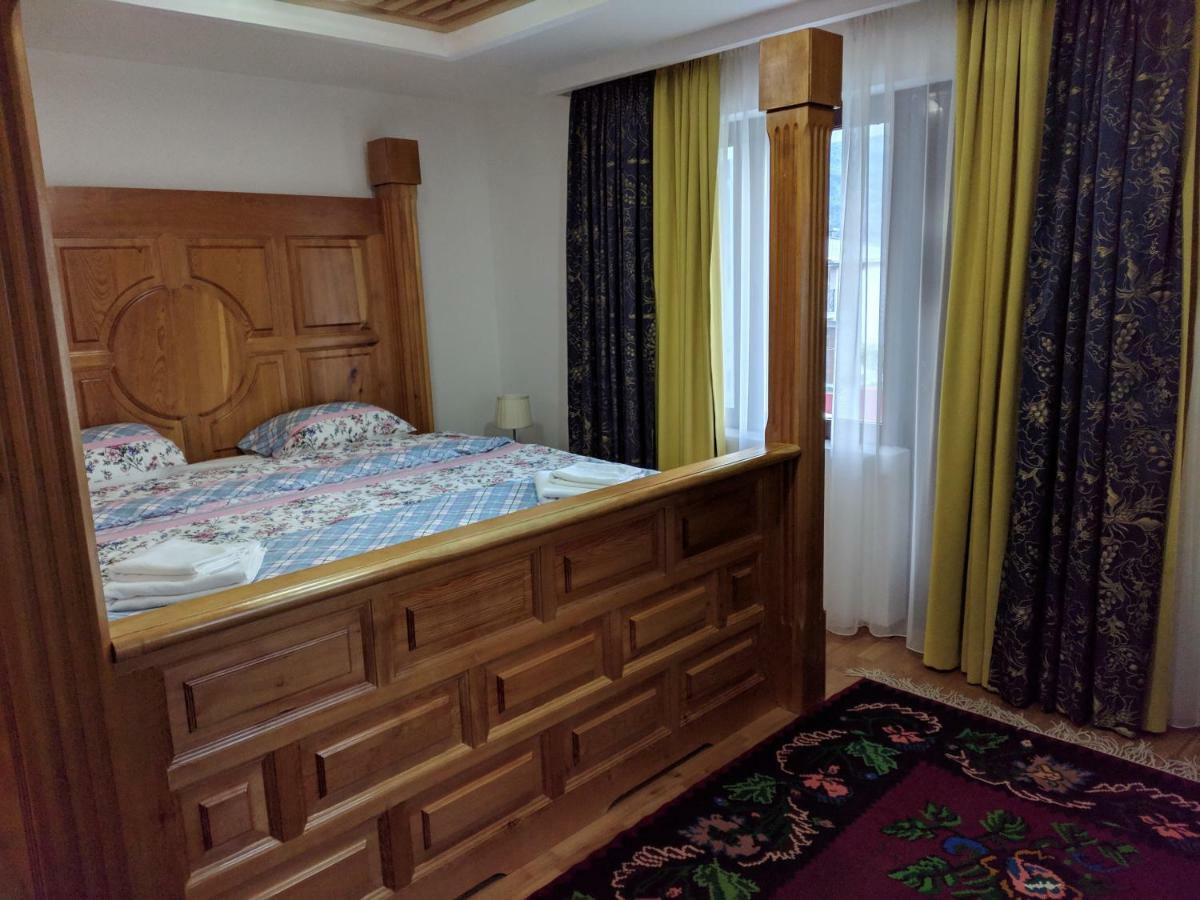 Apartments & Restaurant Abas Plav Bagian luar foto